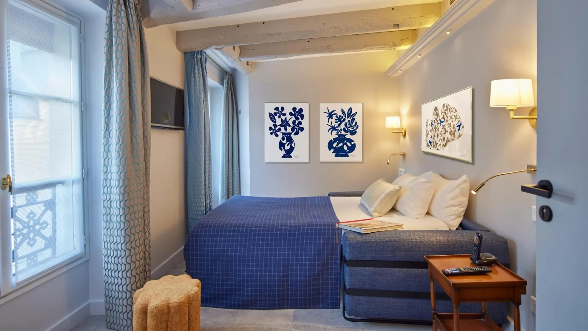 Hotel Le Relais Montmartre Paris