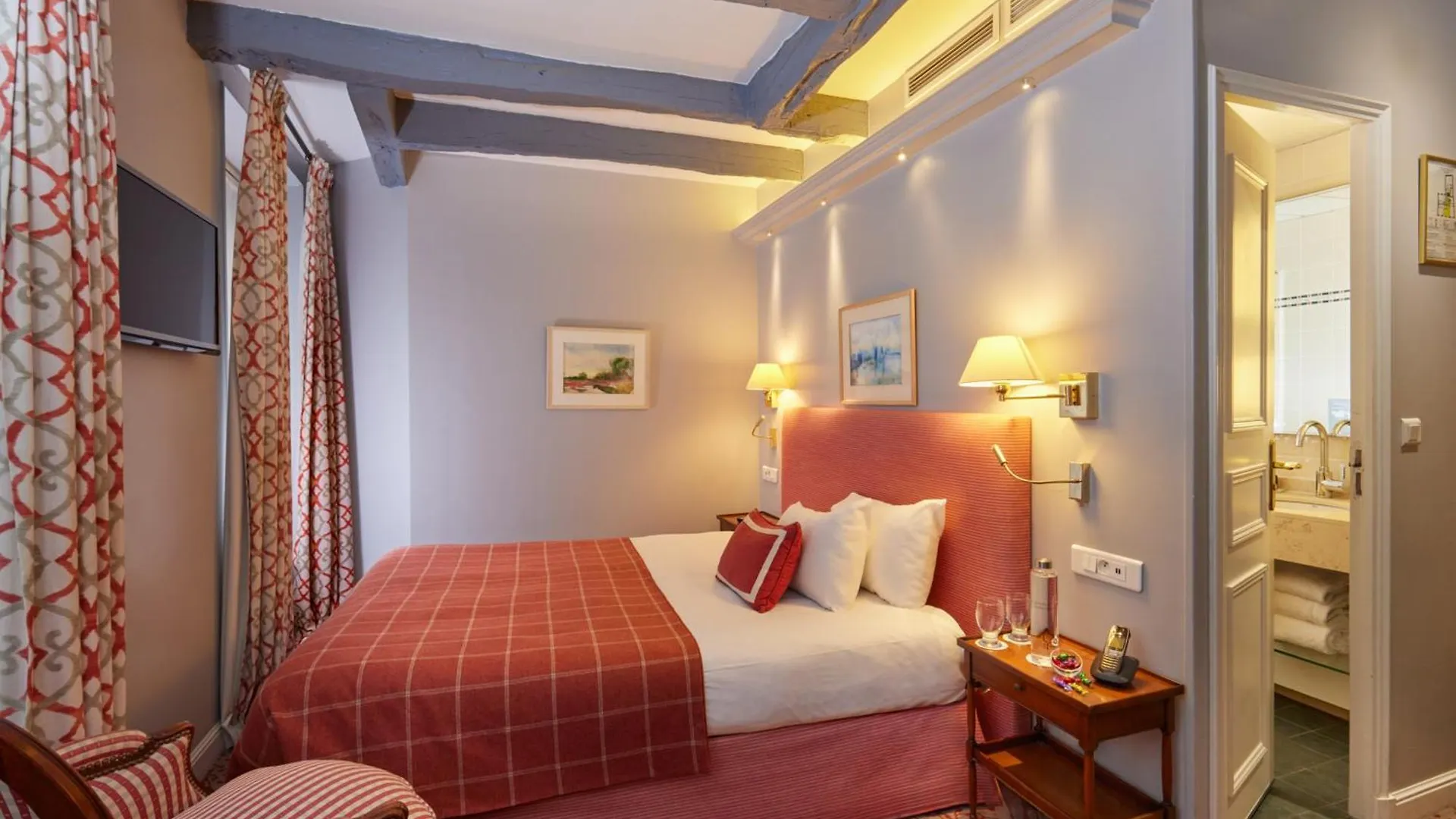 Hotel Le Relais Montmartre 4*