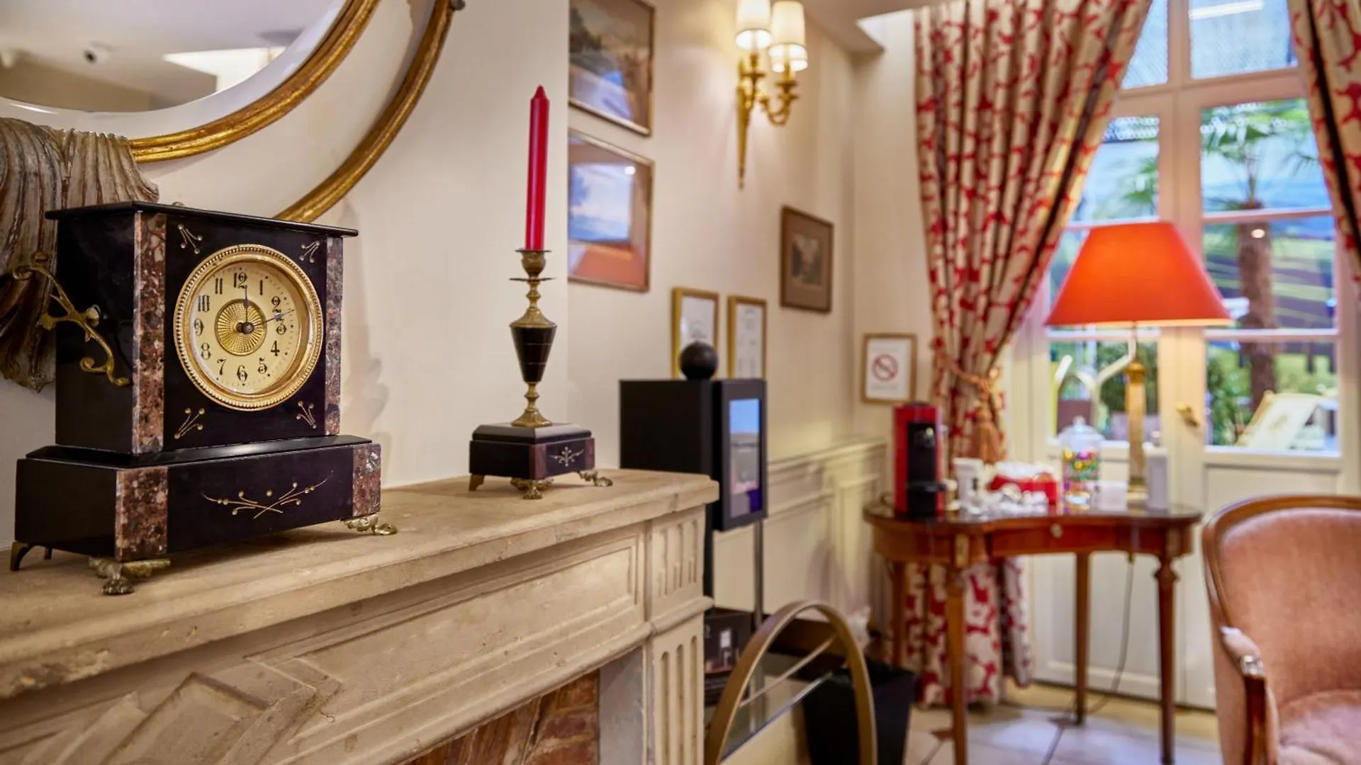 Hotel Le Relais Montmartre