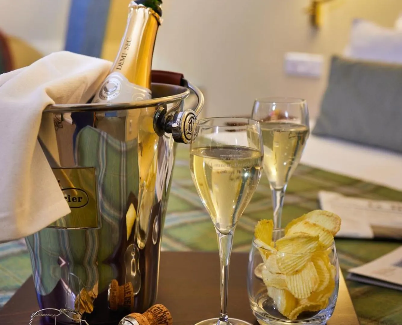 Le Relais Montmartre Hotel 4*